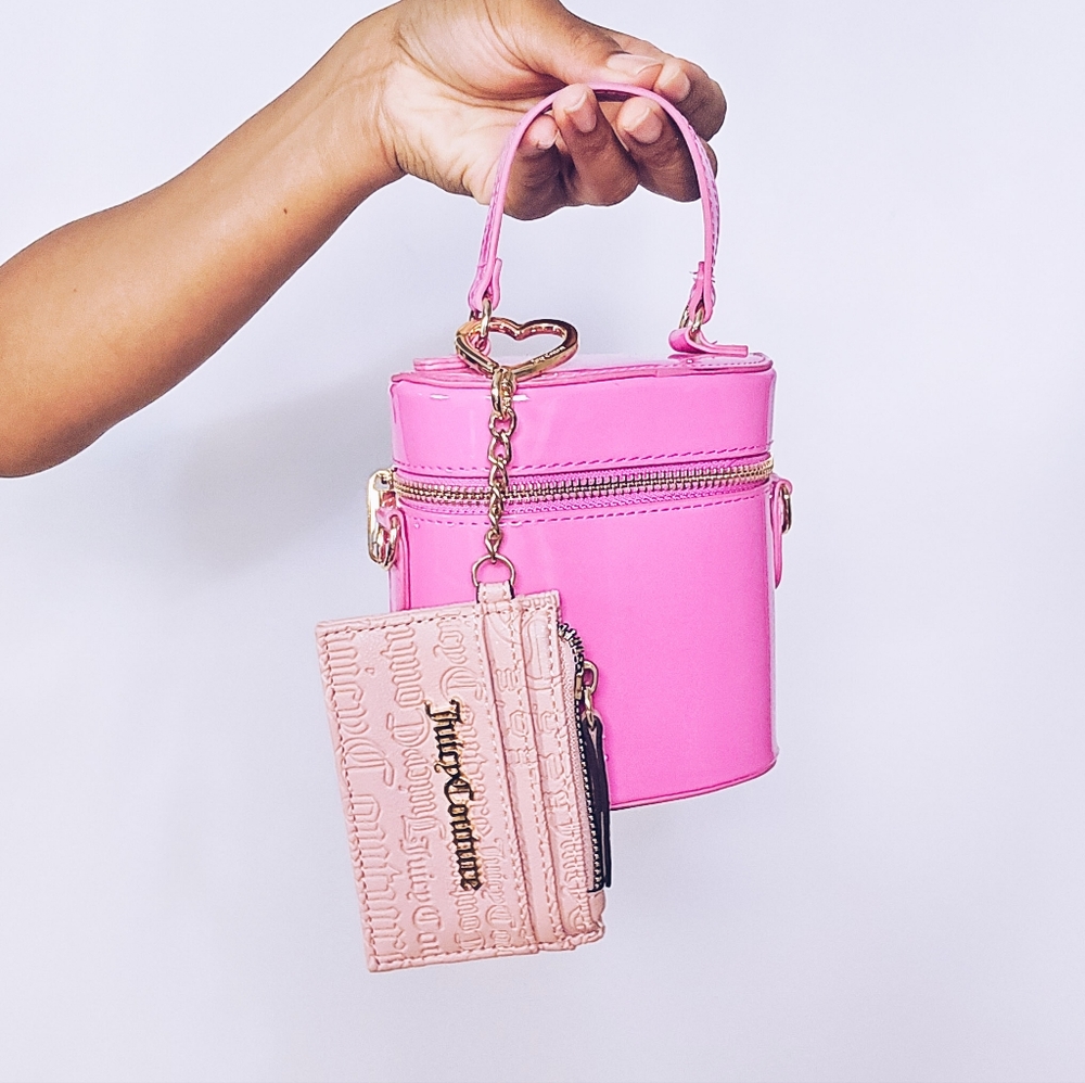 Juicy Couture Card Wallet - Picture 1 of 9